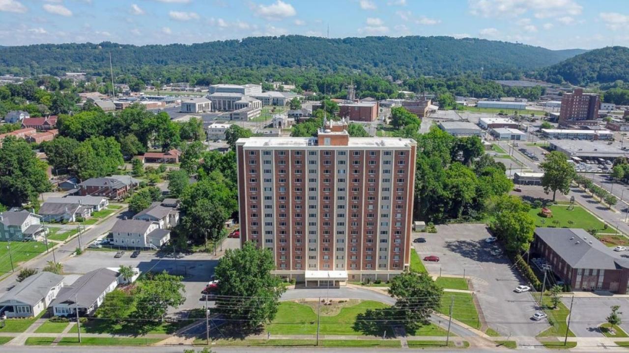 Stylish 1 Bedroom Apartment In Gadsden, Al Εξωτερικό φωτογραφία
